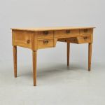 1372 5185 WRITING DESK